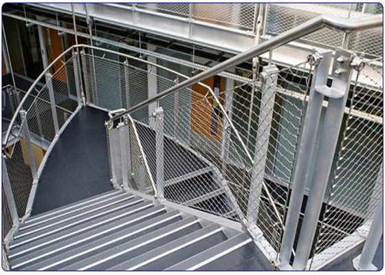 Barricata di riempimento di rete di cavo per scala con acciaio inossidabile 2,0 mm filo 50 * 50 mm foro