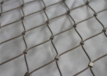 La maglia 7x7, rombo indistruttibile della corda tessuta cavo di Inox del cavo 7x19 ha modellato